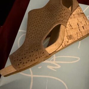 Life Stride Taupe Cutout Wedges